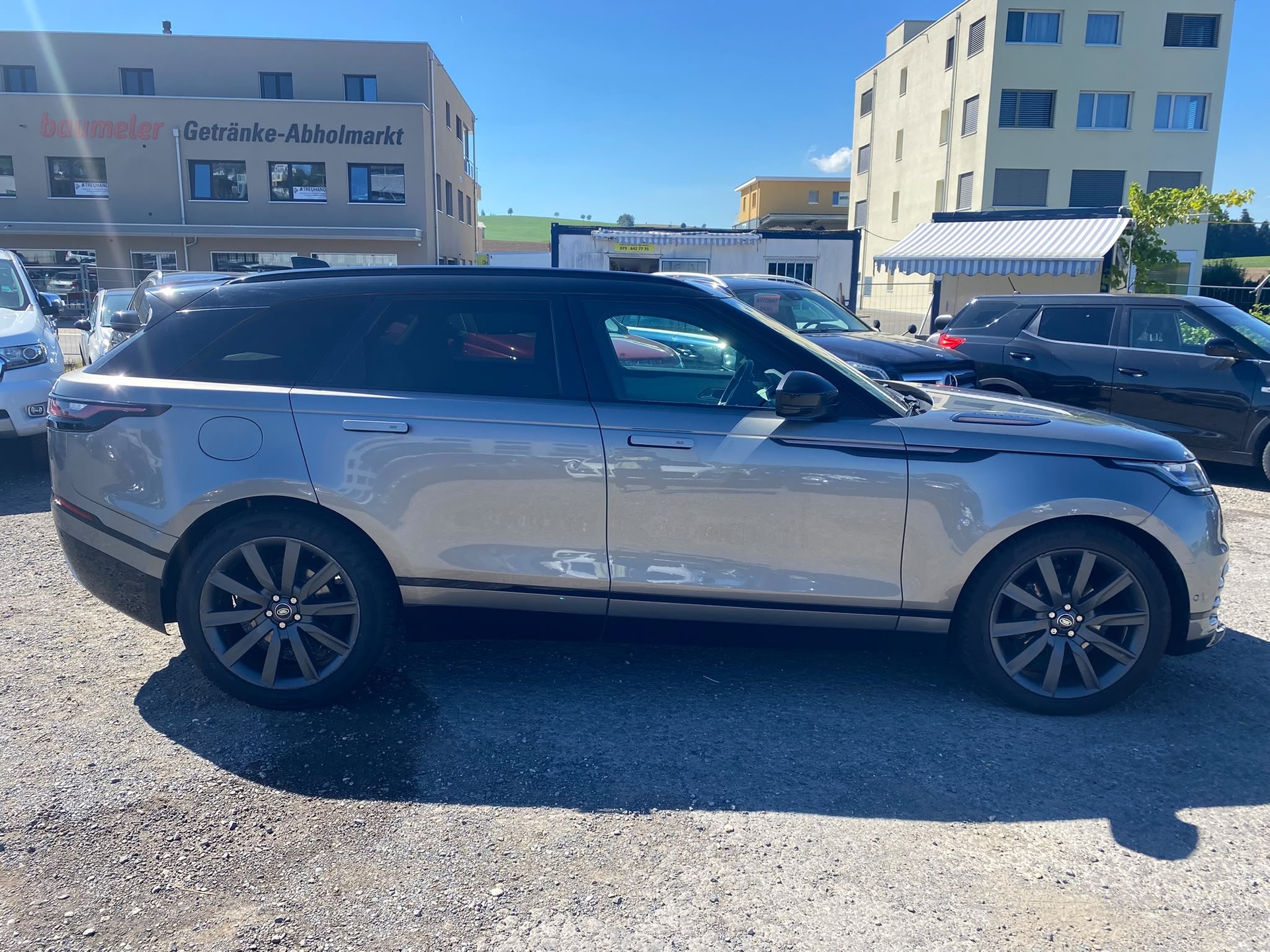 LAND ROVER Range Rover Velar D 240 SE Automatic-image-3