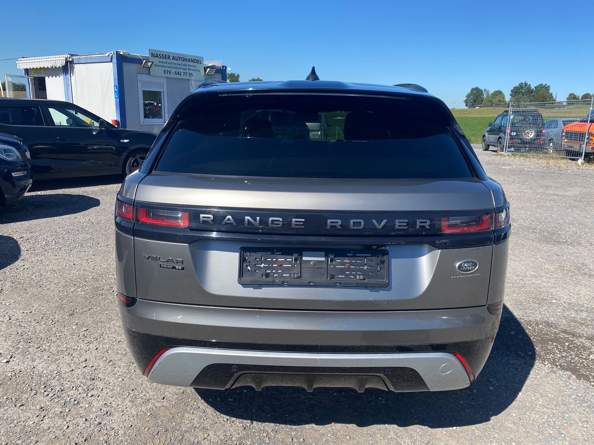 LAND ROVER Range Rover Velar D 240 SE Automatic-image-4