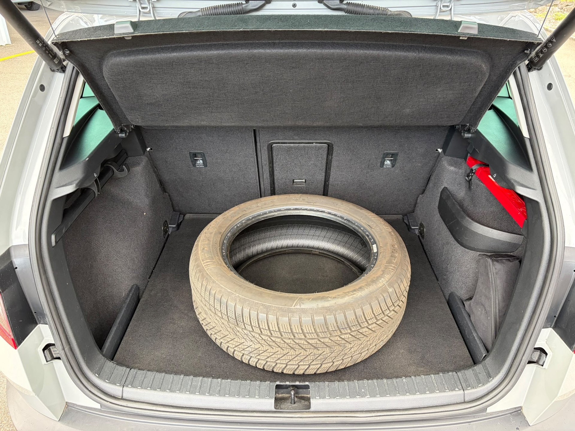 SKODA Karoq 2.0 TDI CR Style 4x4 DSG-image-7