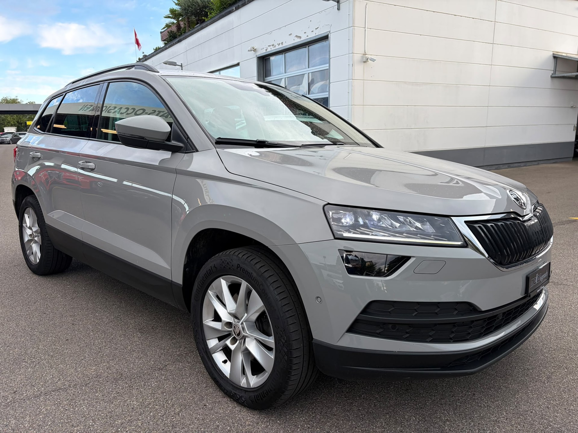 SKODA Karoq 2.0 TDI CR Style 4x4 DSG-image-2