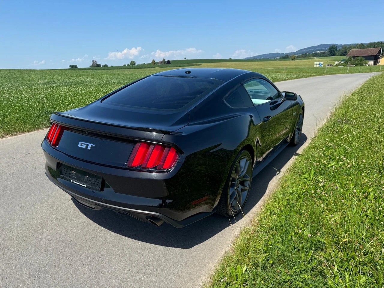 FORD Mustang Fastback 5.0 V8 GT Automat-image-4