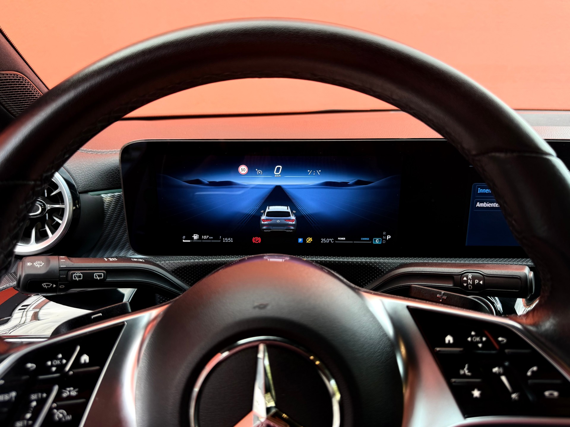 MERCEDES-BENZ CLA Shooting Brake 180 7G-DCT-image-8