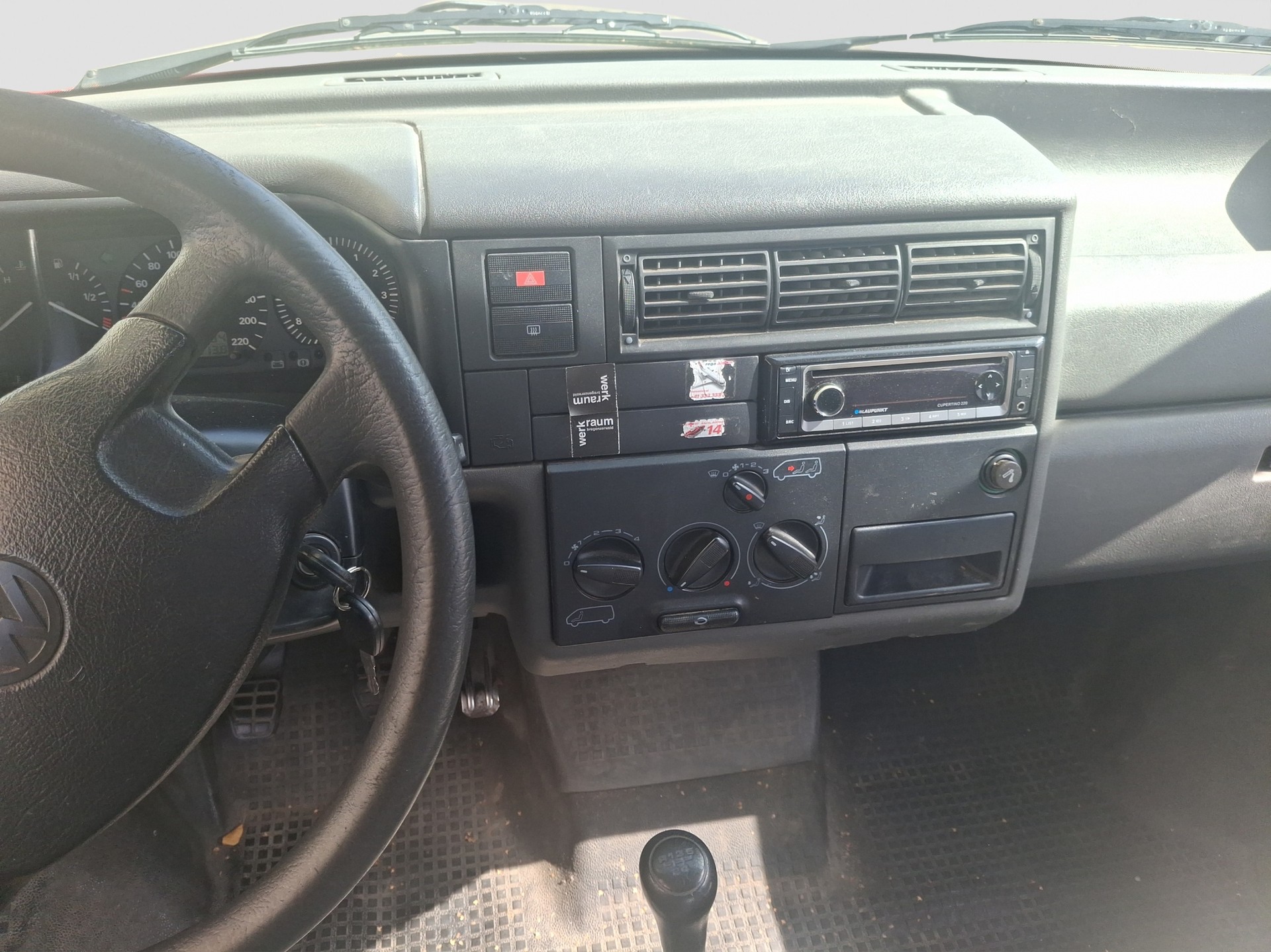 VW T4 Caravelle 2.0 ABS-image-6