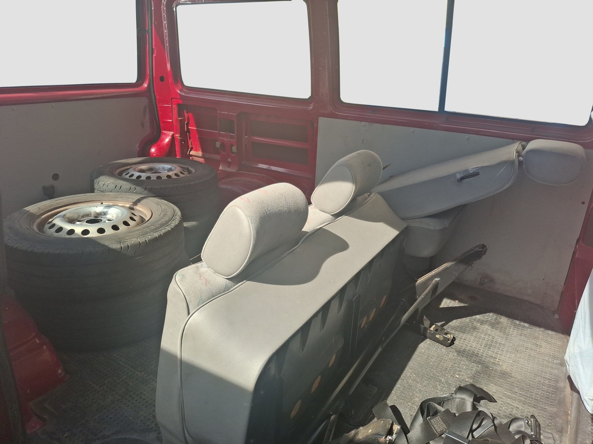 VW T4 Caravelle 2.0 ABS-image-4