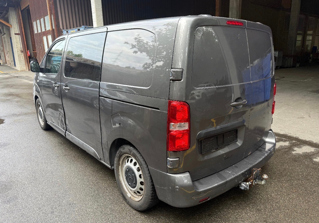 CITROEN Jumpy 2.0 BlueHDi 180 S&S XL Attraction EAT6-image-4