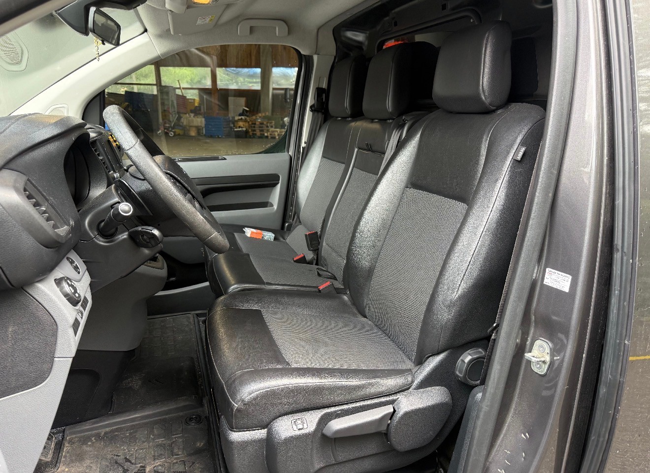 CITROEN Jumpy 2.0 BlueHDi 180 S&S XL Attraction EAT6-image-10