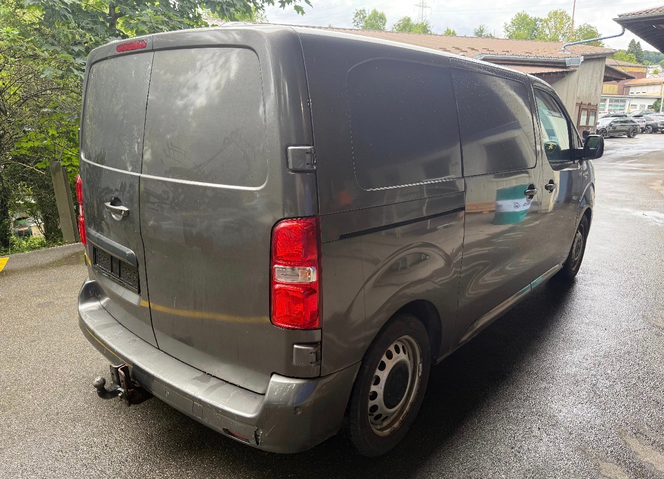 CITROEN Jumpy 2.0 BlueHDi 180 S&S XL Attraction EAT6-image-3