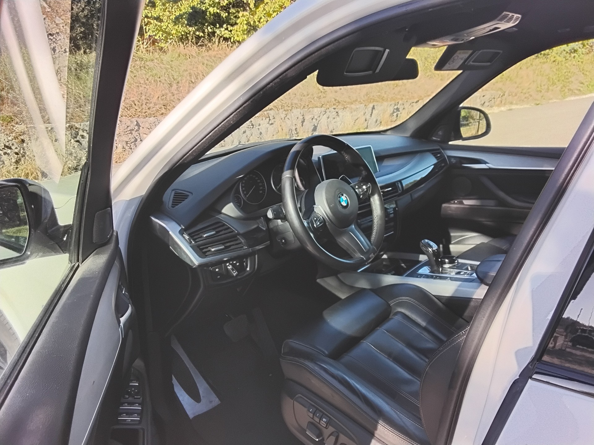 BMW 40d xDrive-image-4