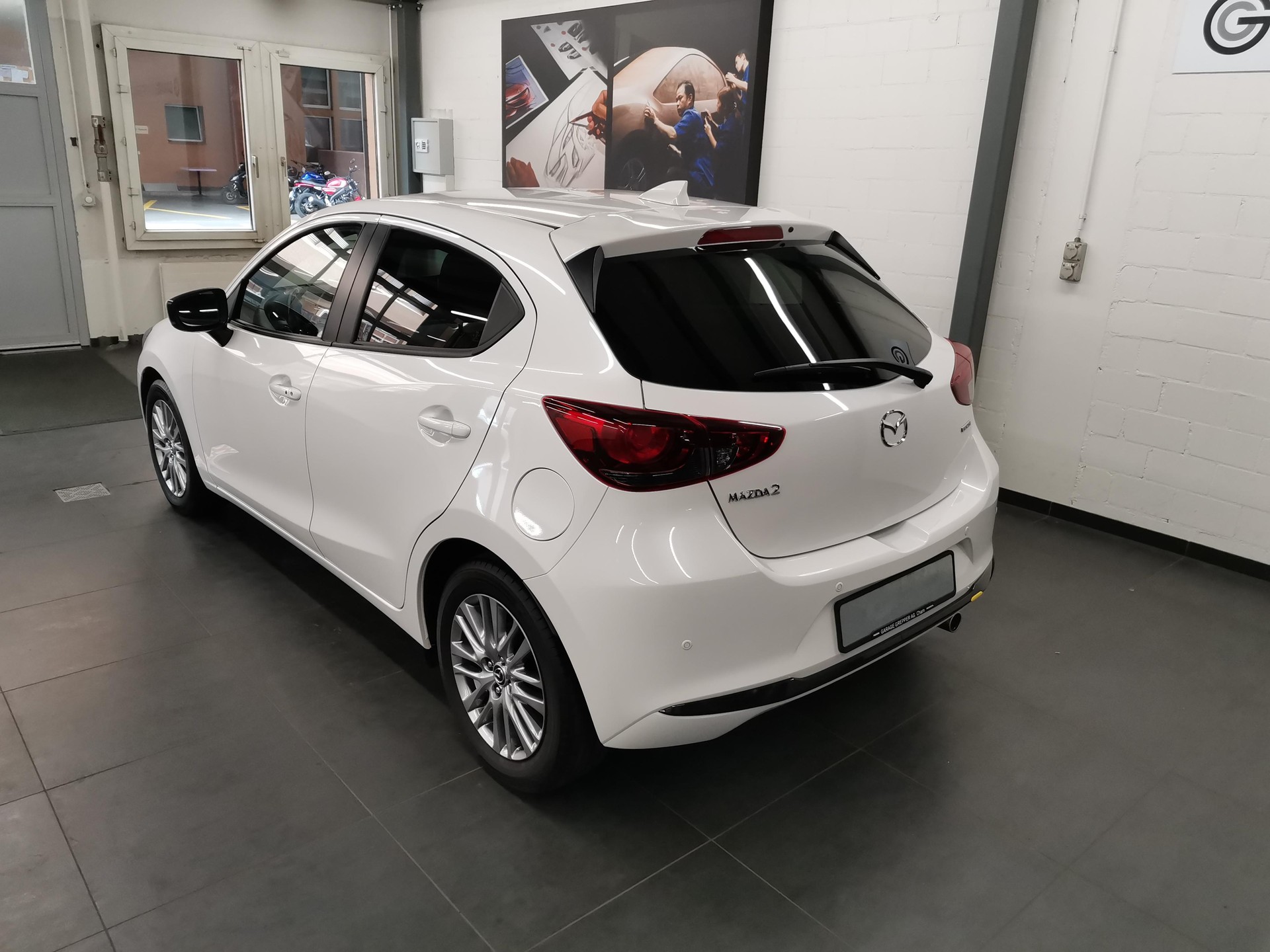 MAZDA 2 1.5 90 Exclusive-Line-image-3