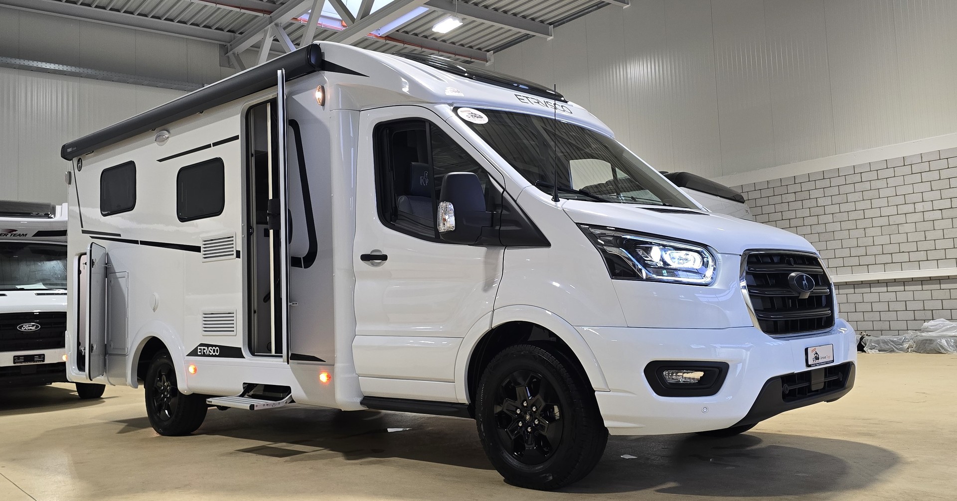 ETRUSCO V 6.6SF "Complete Selection" / Ford Transit 2.0EcoBlue 165PS- ACC-image-4
