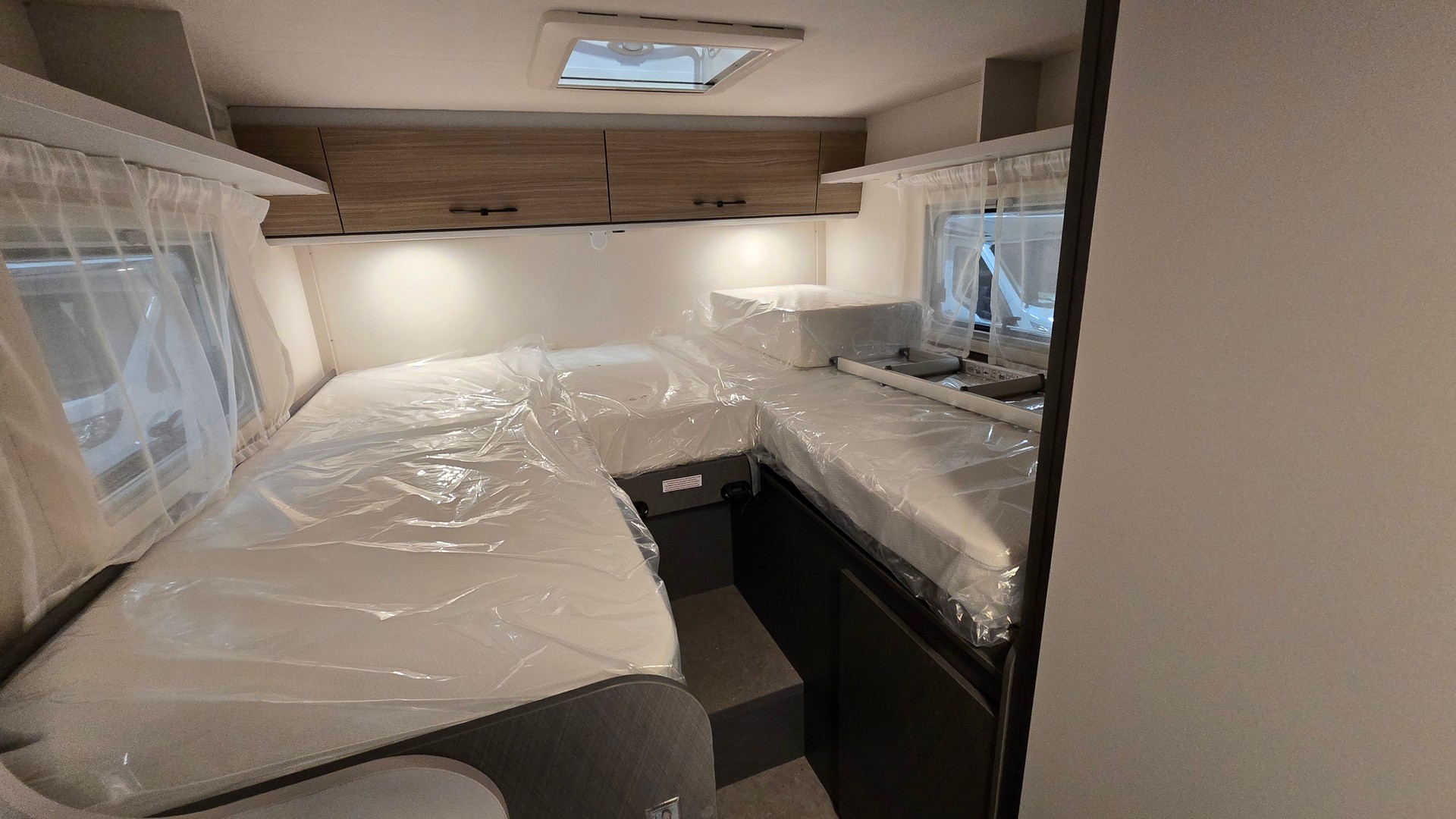 ETRUSCO V 6.6SF "Complete Selection" / Ford Transit 2.0EcoBlue 165PS- ACC-image-11