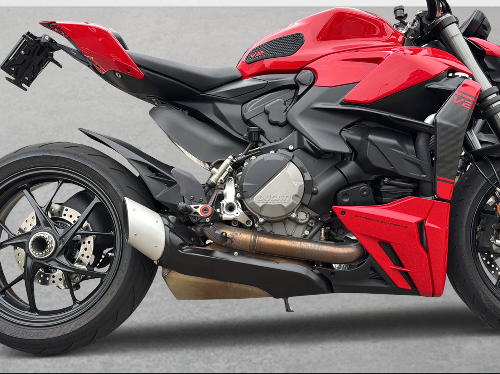 DUCATI Streetfighter V2-image-12