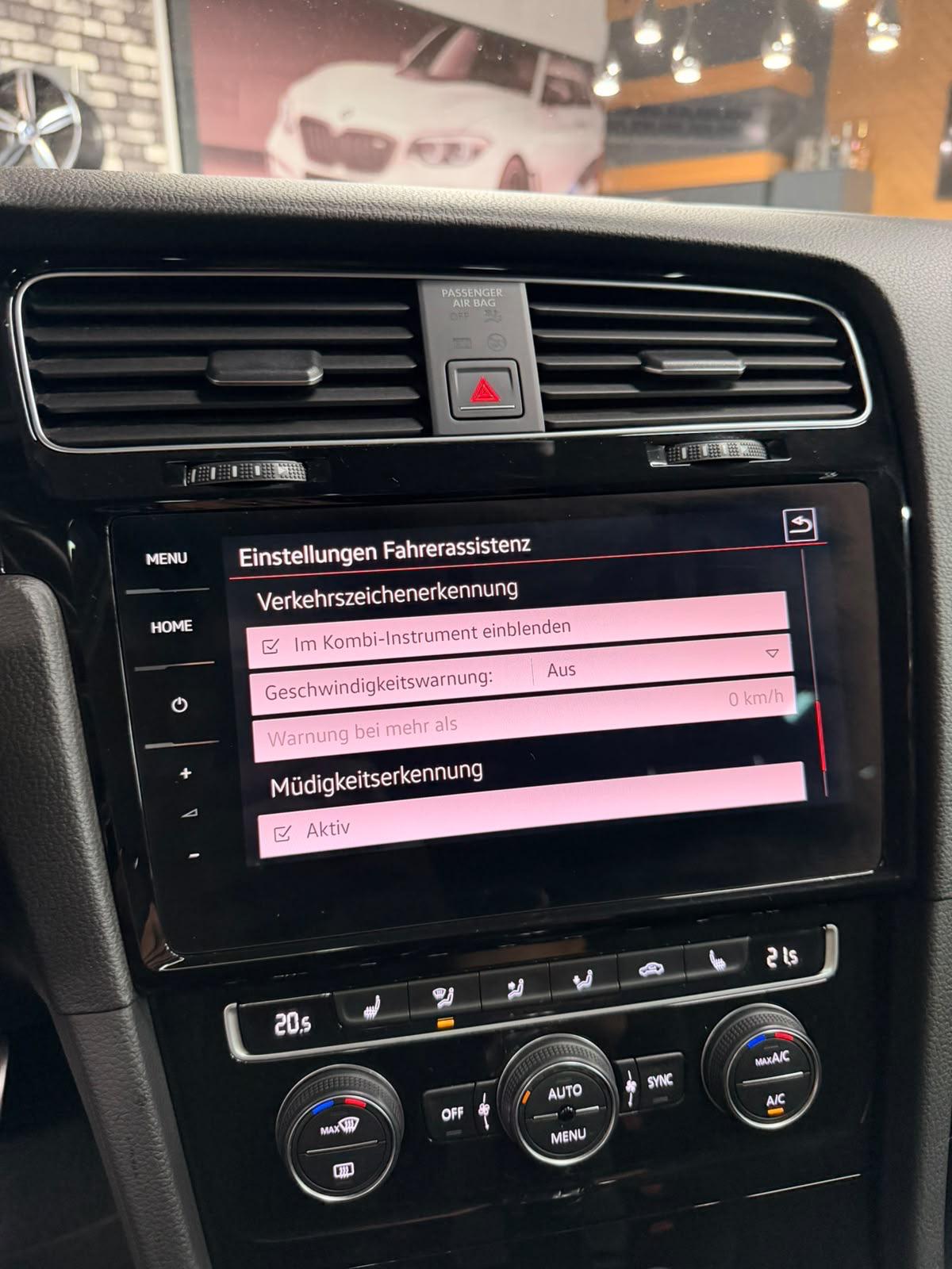 VW Golf 2.0 TSI GTI Limited Grey&Black Performance DSG 2Jahre Garantie Inklusive-image-20
