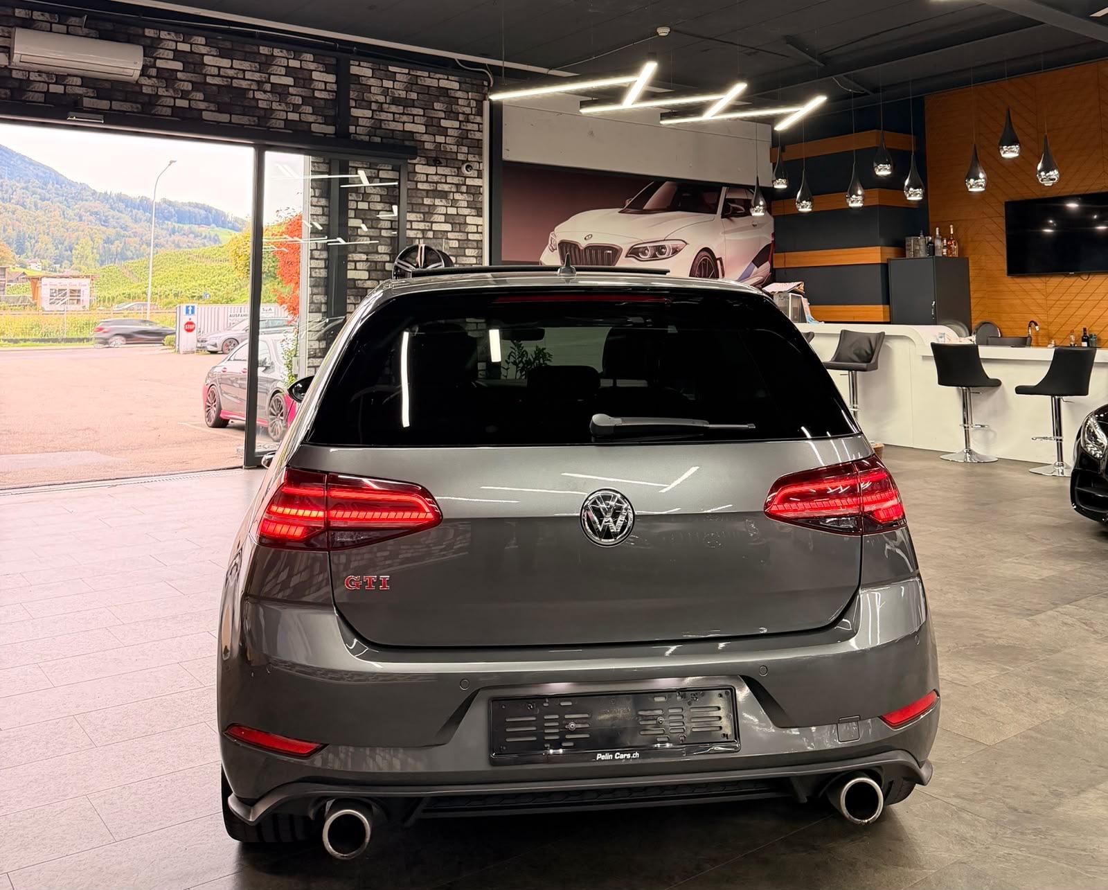VW Golf 2.0 TSI GTI Limited Grey&Black Performance DSG 2Jahre Garantie Inklusive-image-5