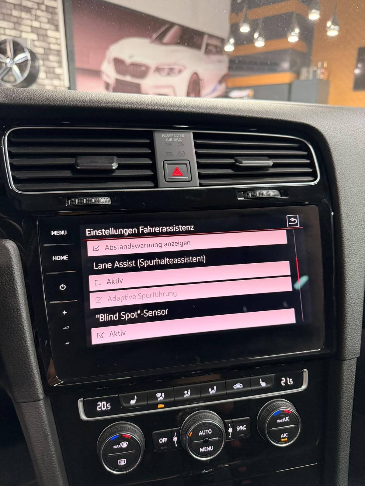 VW Golf 2.0 TSI GTI Limited Grey&Black Performance DSG 2Jahre Garantie Inklusive-image-21