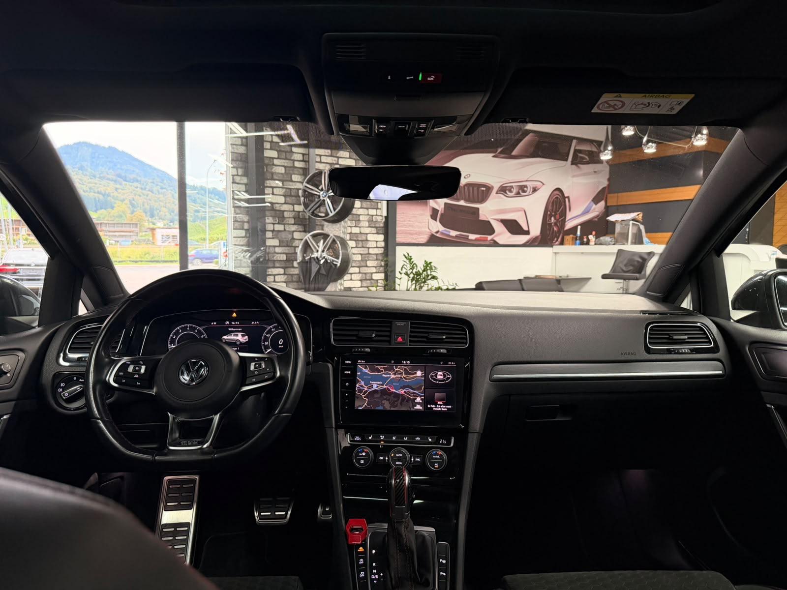 VW Golf 2.0 TSI GTI Limited Grey&Black Performance DSG 2Jahre Garantie Inklusive-image-9