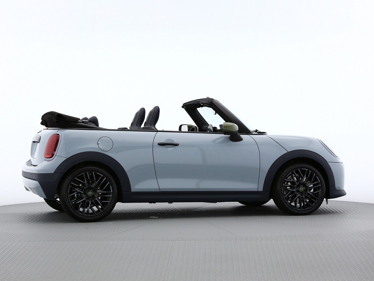 MINI Cooper S Cabriolet DKG-image-16
