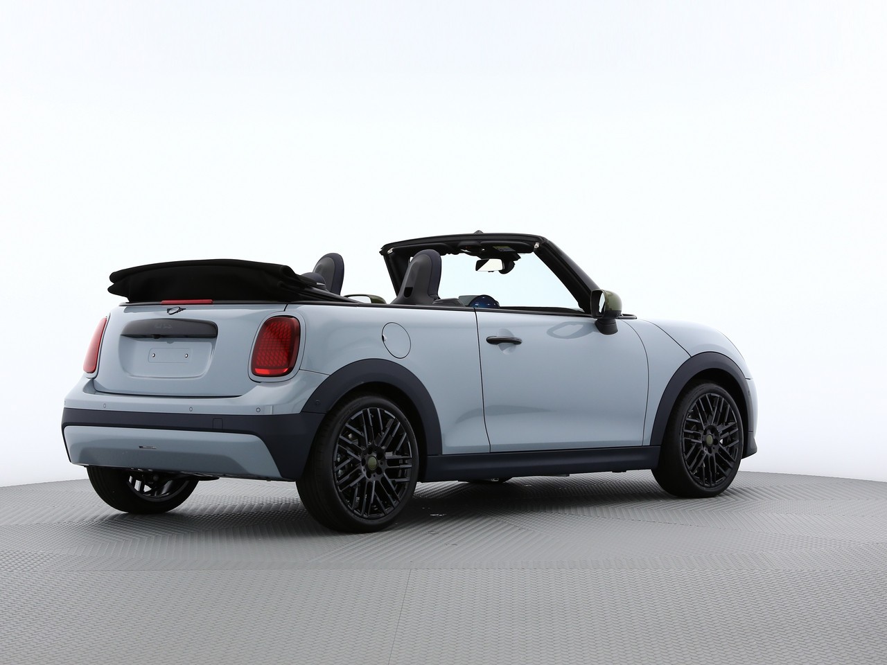 MINI Cooper S Cabriolet DKG-image-14