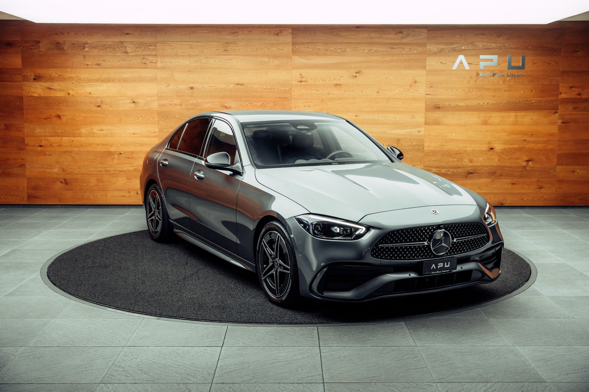 MERCEDES-BENZ C 300 4Matic AMG Line
