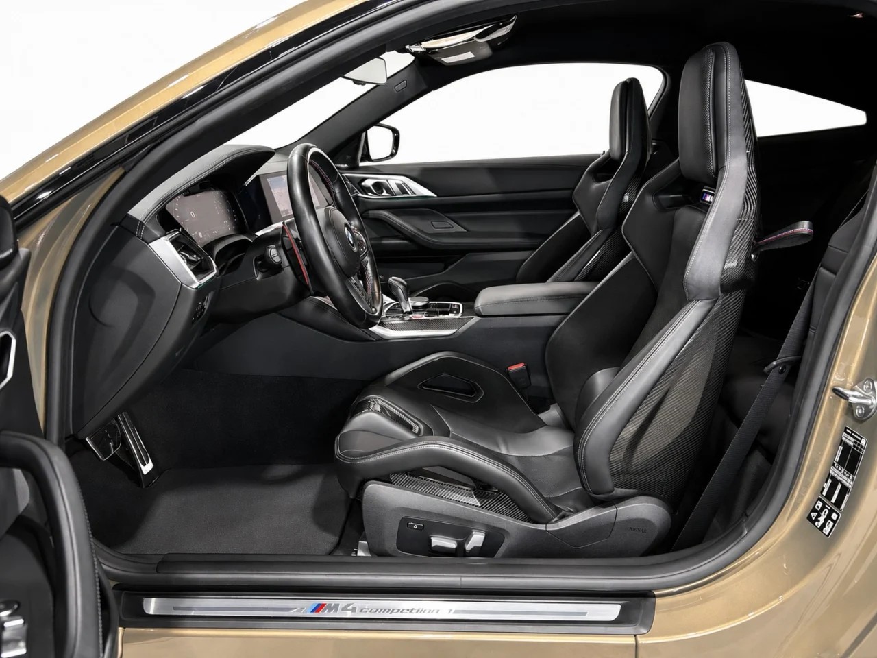 BMW M4 Competition xDrive Coupé-image-20