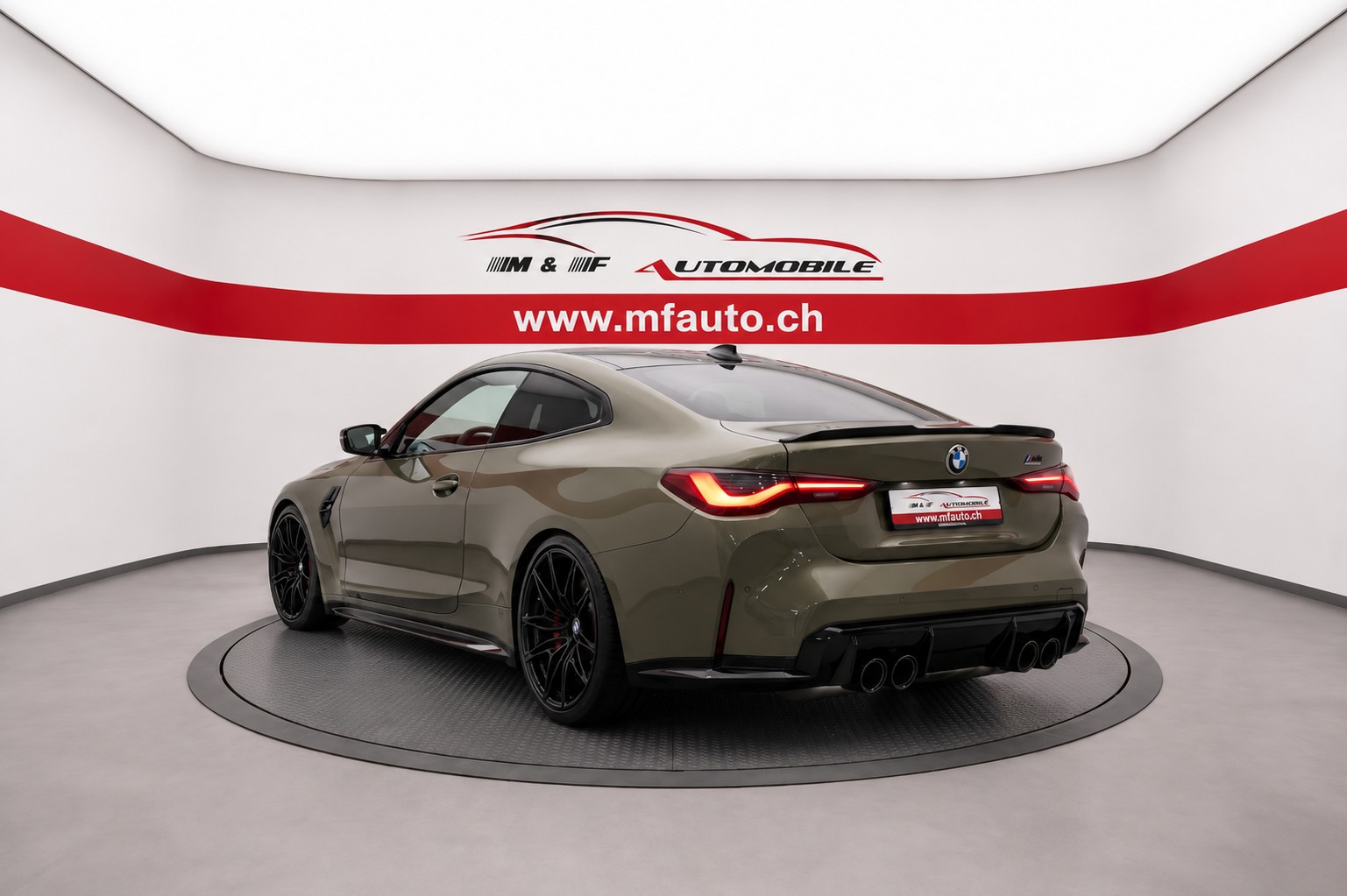 BMW M4 Competition xDrive Coupé-showroom-element-3