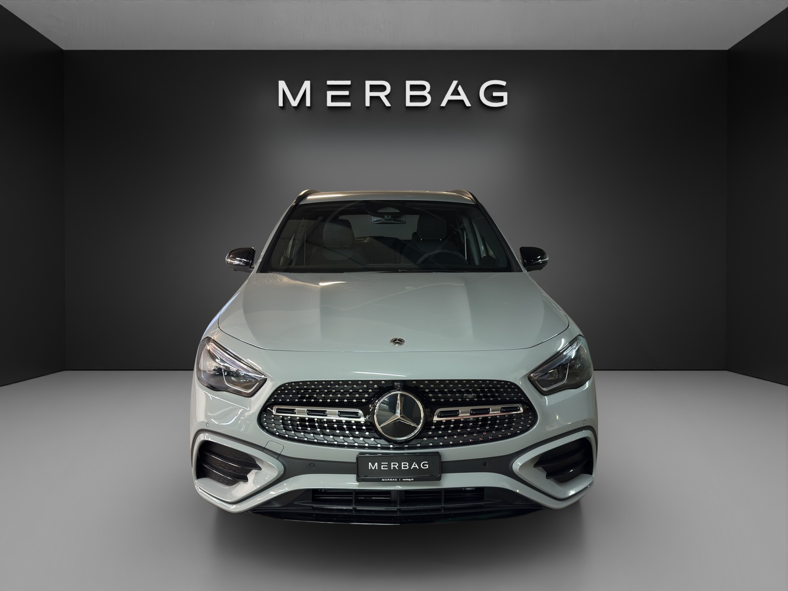 MERCEDES-BENZ GLA 250 4Matic 8G-DCT Swiss Star-image-6