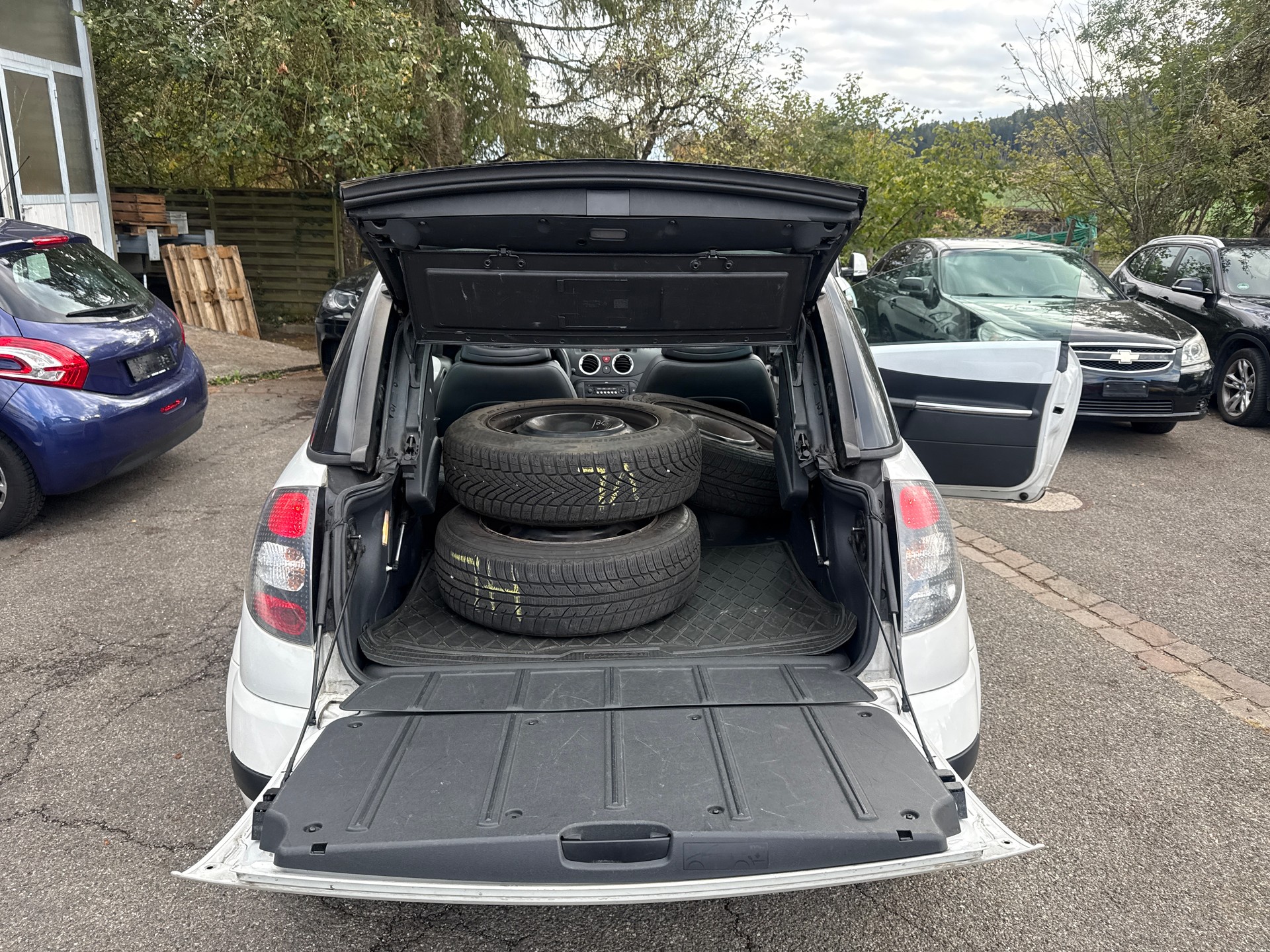 CITROEN C3 Pluriel 1.6i 16V-image-17