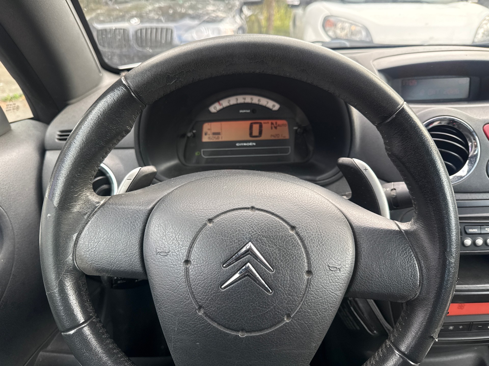CITROEN C3 Pluriel 1.6i 16V-image-10