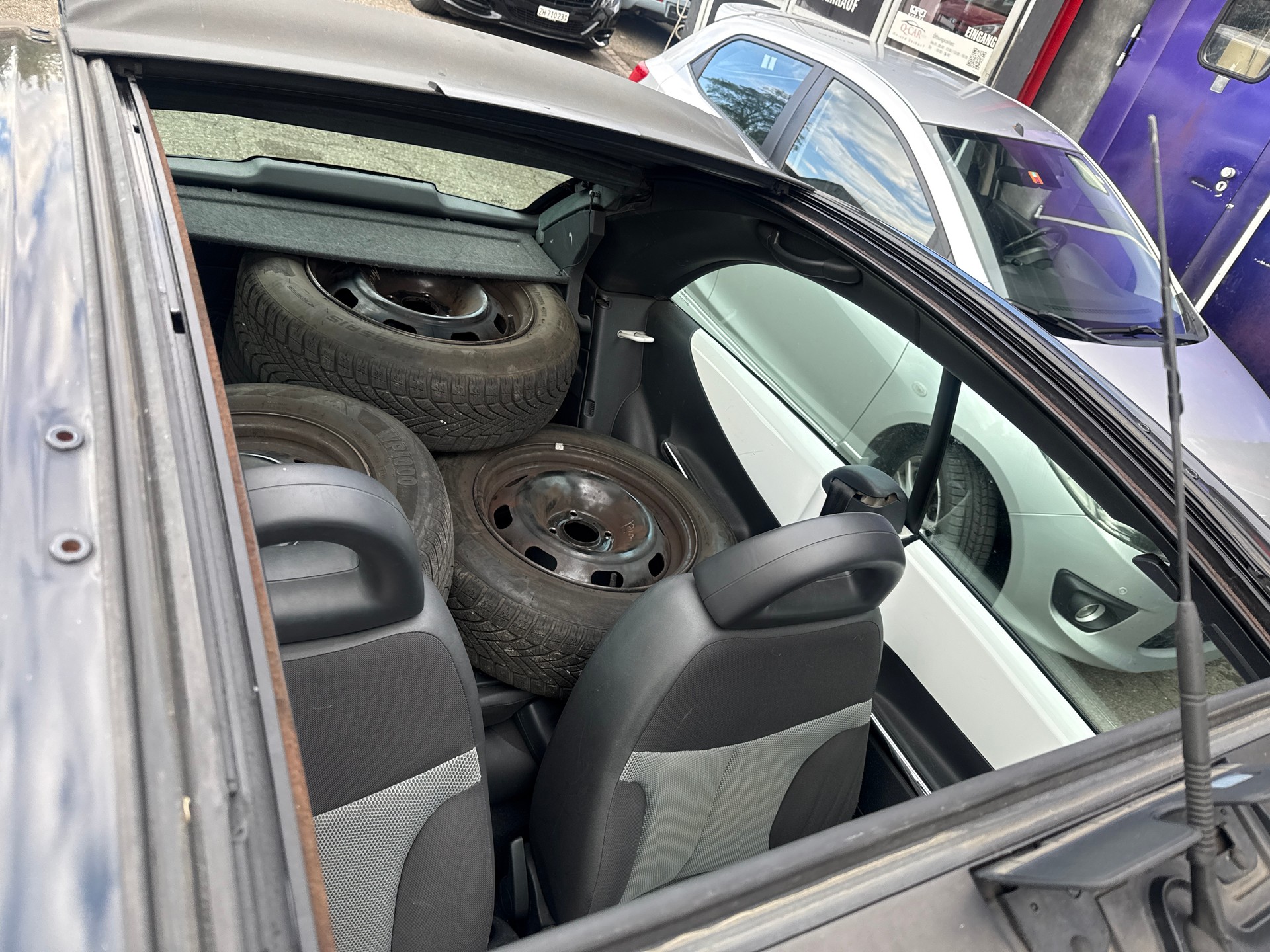 CITROEN C3 Pluriel 1.6i 16V-image-18