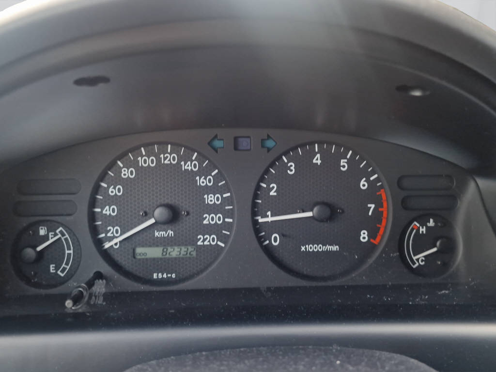 TOYOTA Corolla 1.6 Comfort-image-13
