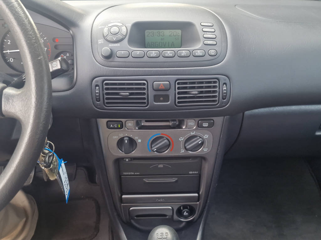 TOYOTA Corolla 1.6 Comfort-image-11