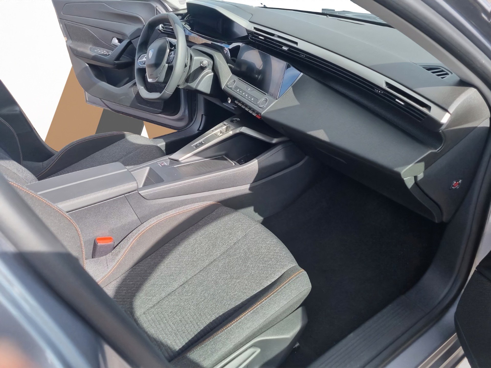 PEUGEOT 308 SW 1.2 Hybrid Style-image-8