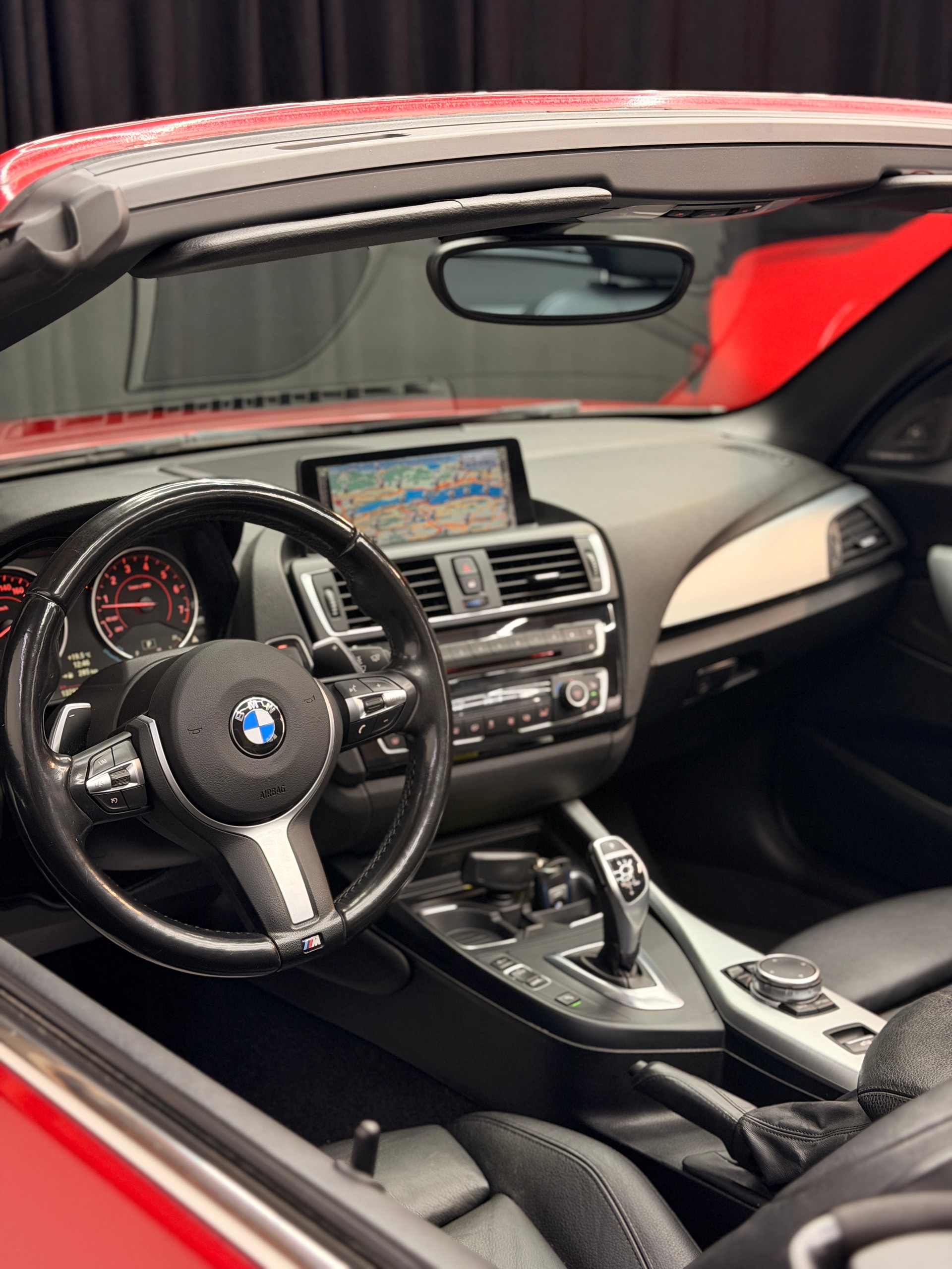 BMW M235i xDrive Steptronic-image-11