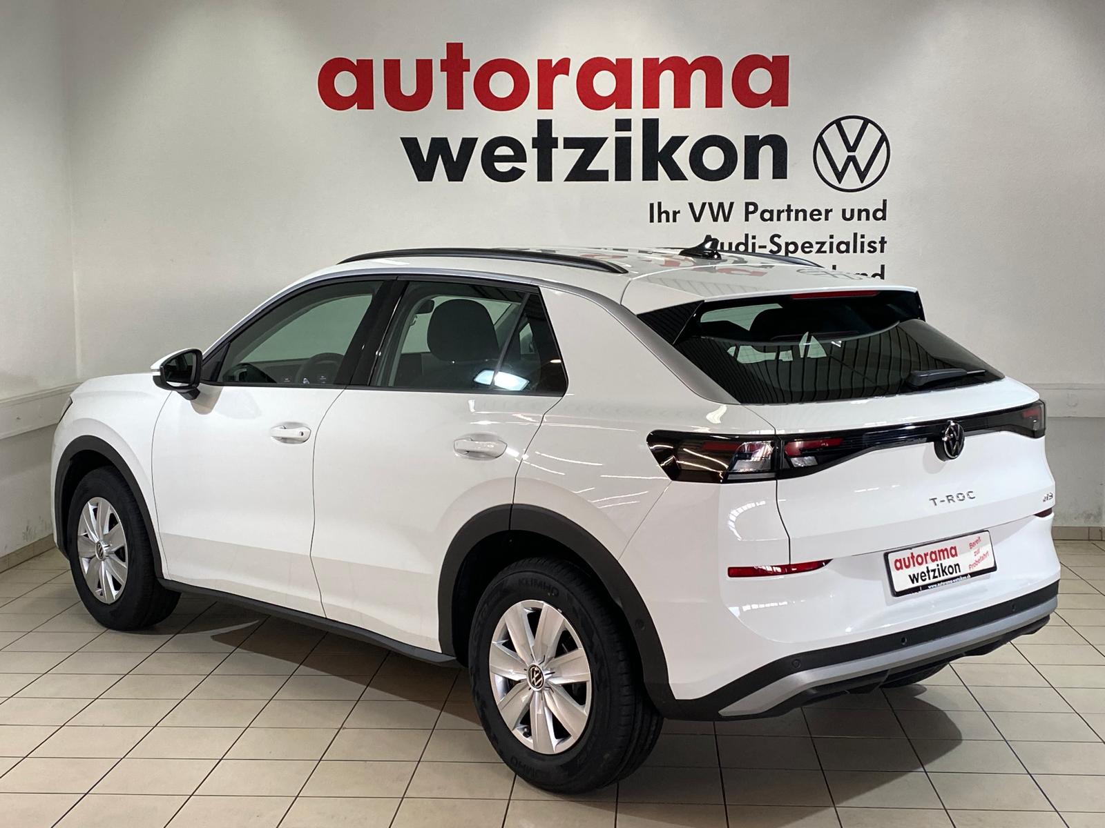 VW T-Roc 1.5 eTSI mHEV Trend DSG-showroom-element-2