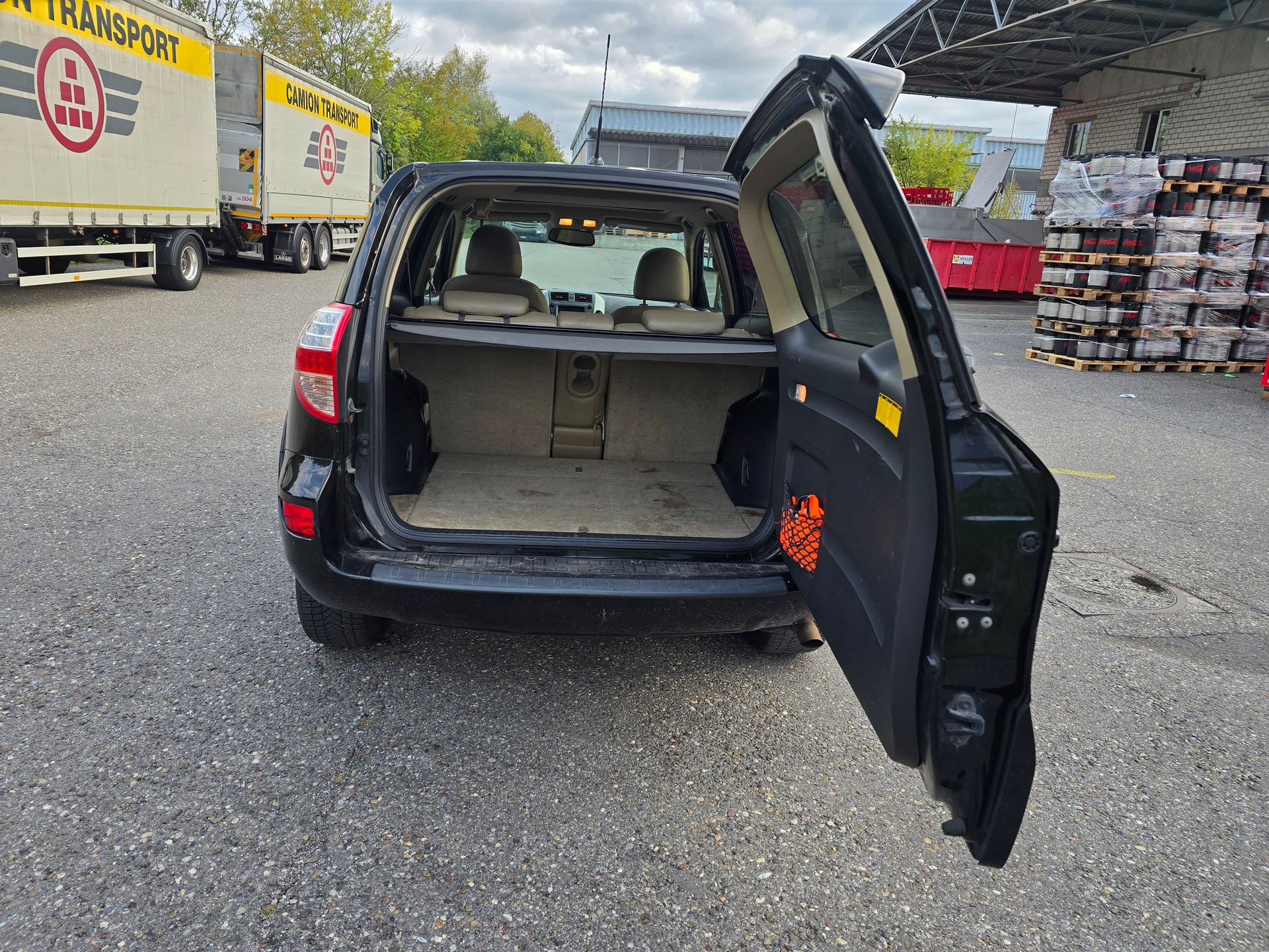 TOYOTA RAV-4 2.2D-CAT Linea Luna AT-image-6