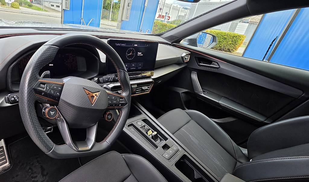 CUPRA Formentor 2.0TSI VZ 4Drive DSG-image-1