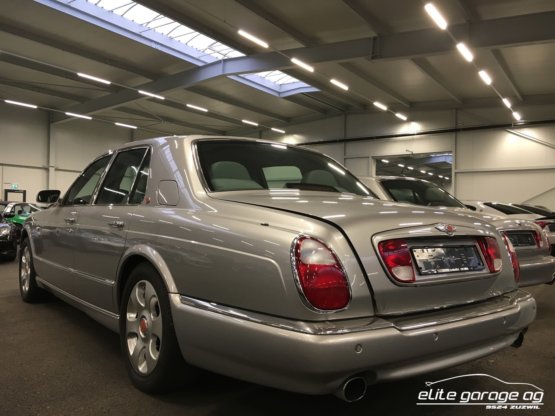 BENTLEY Arnage Red Label-image-5