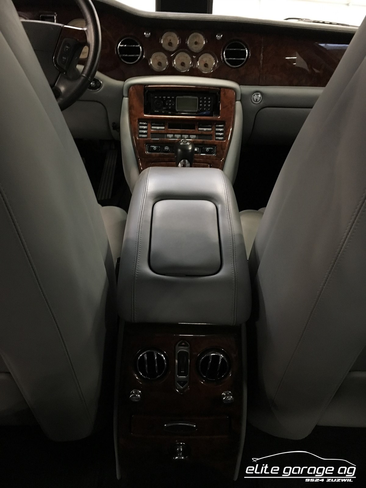 BENTLEY Arnage Red Label-image-13