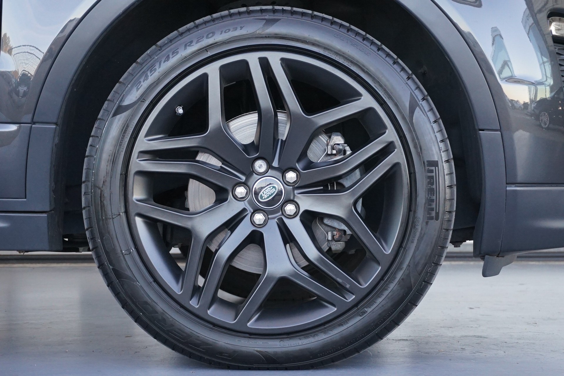 LAND ROVER Evoque 2.0TD4 HSE Dynamic Convertible 4WD mit neuer AHK für 1,5t.-image-11