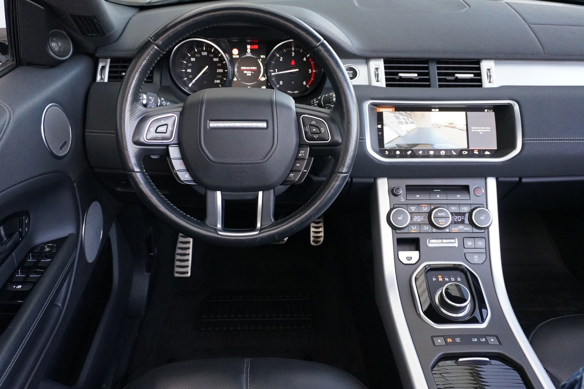 LAND ROVER Evoque 2.0TD4 HSE Dynamic Convertible 4WD mit neuer AHK für 1,5t.-image-14