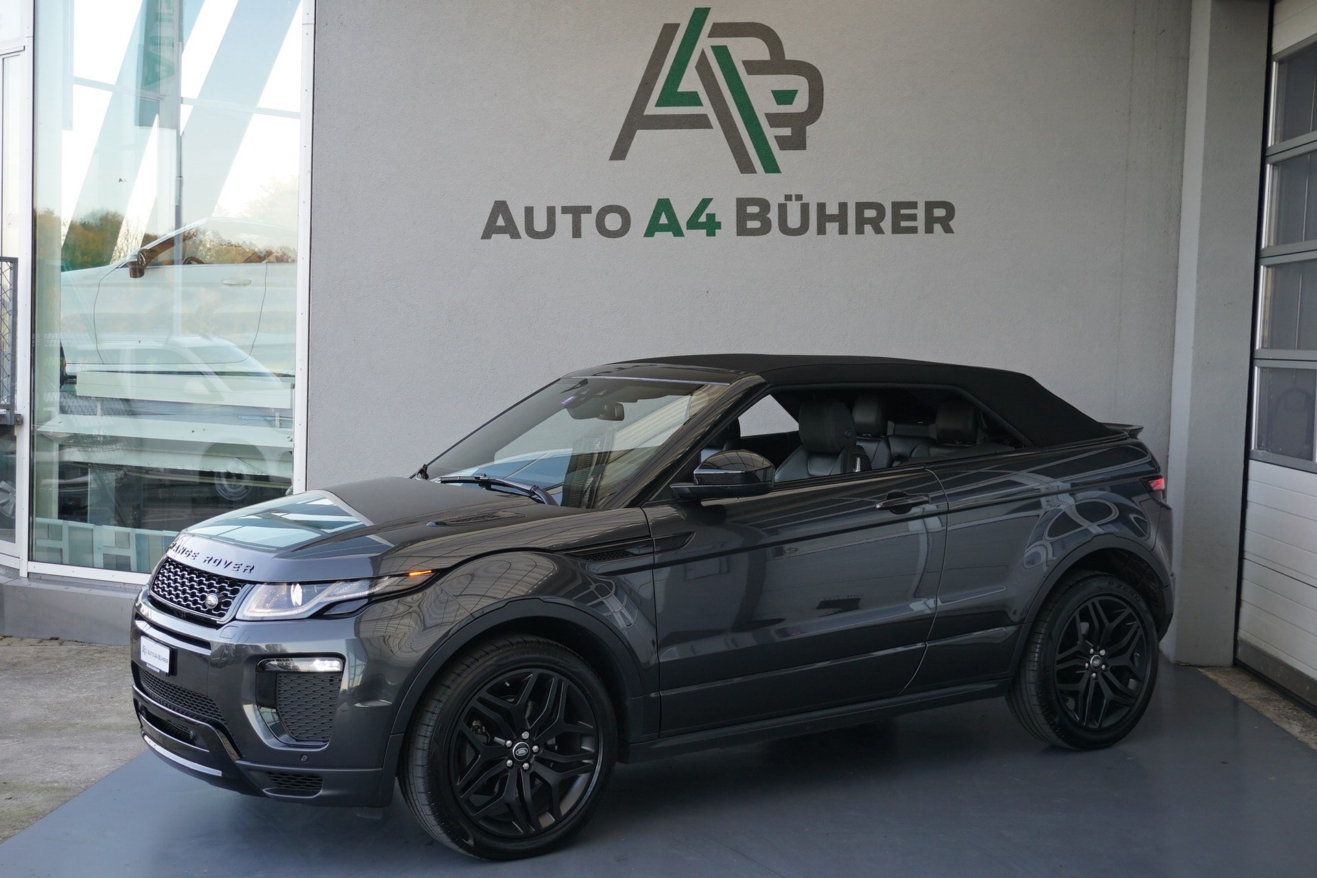 LAND ROVER Evoque 2.0TD4 HSE Dynamic Convertible 4WD mit neuer AHK für 1,5t.-image-4