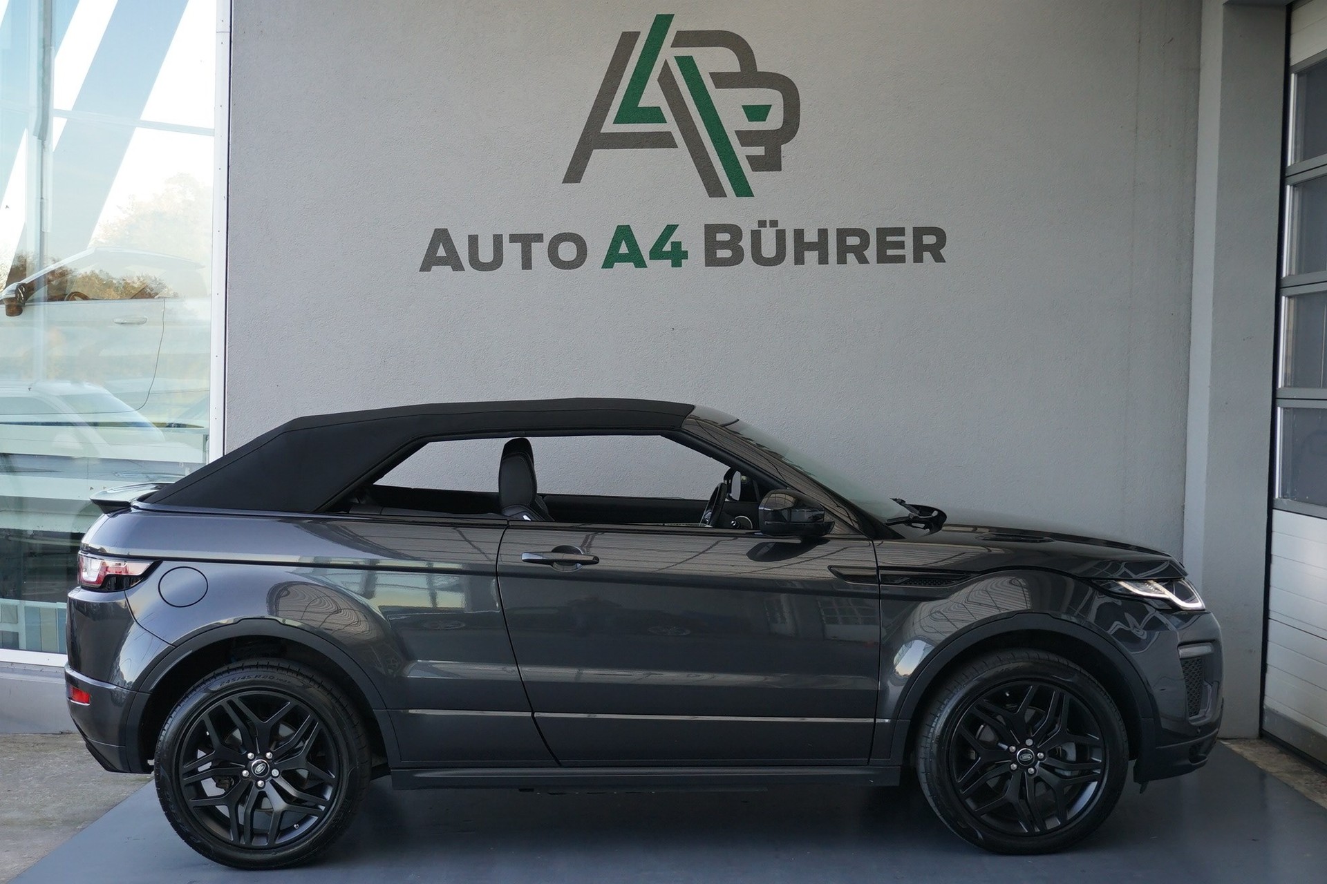 LAND ROVER Evoque 2.0TD4 HSE Dynamic Convertible 4WD mit neuer AHK für 1,5t.-image-6