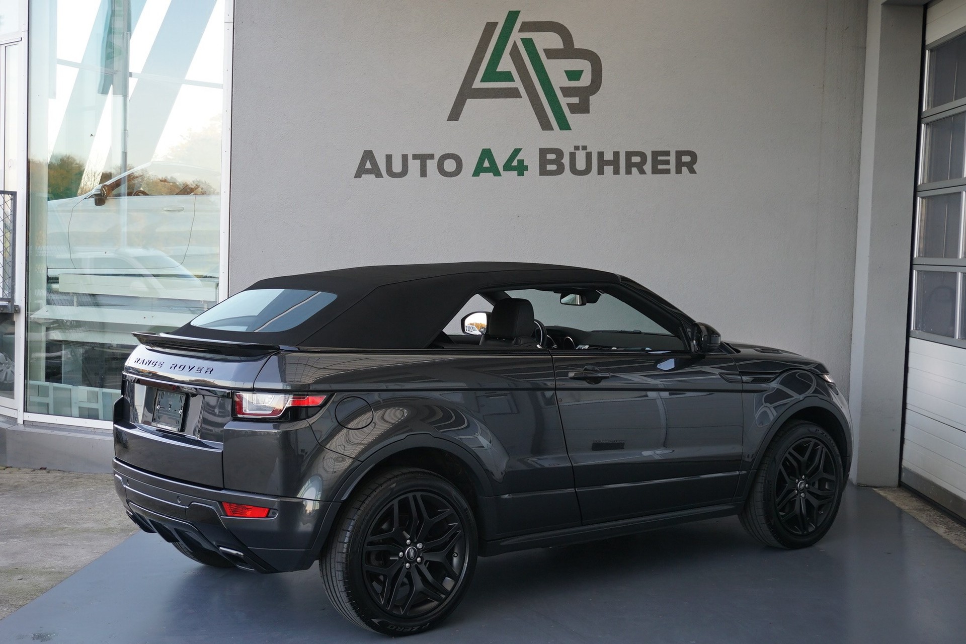 LAND ROVER Evoque 2.0TD4 HSE Dynamic Convertible 4WD mit neuer AHK für 1,5t.-image-7