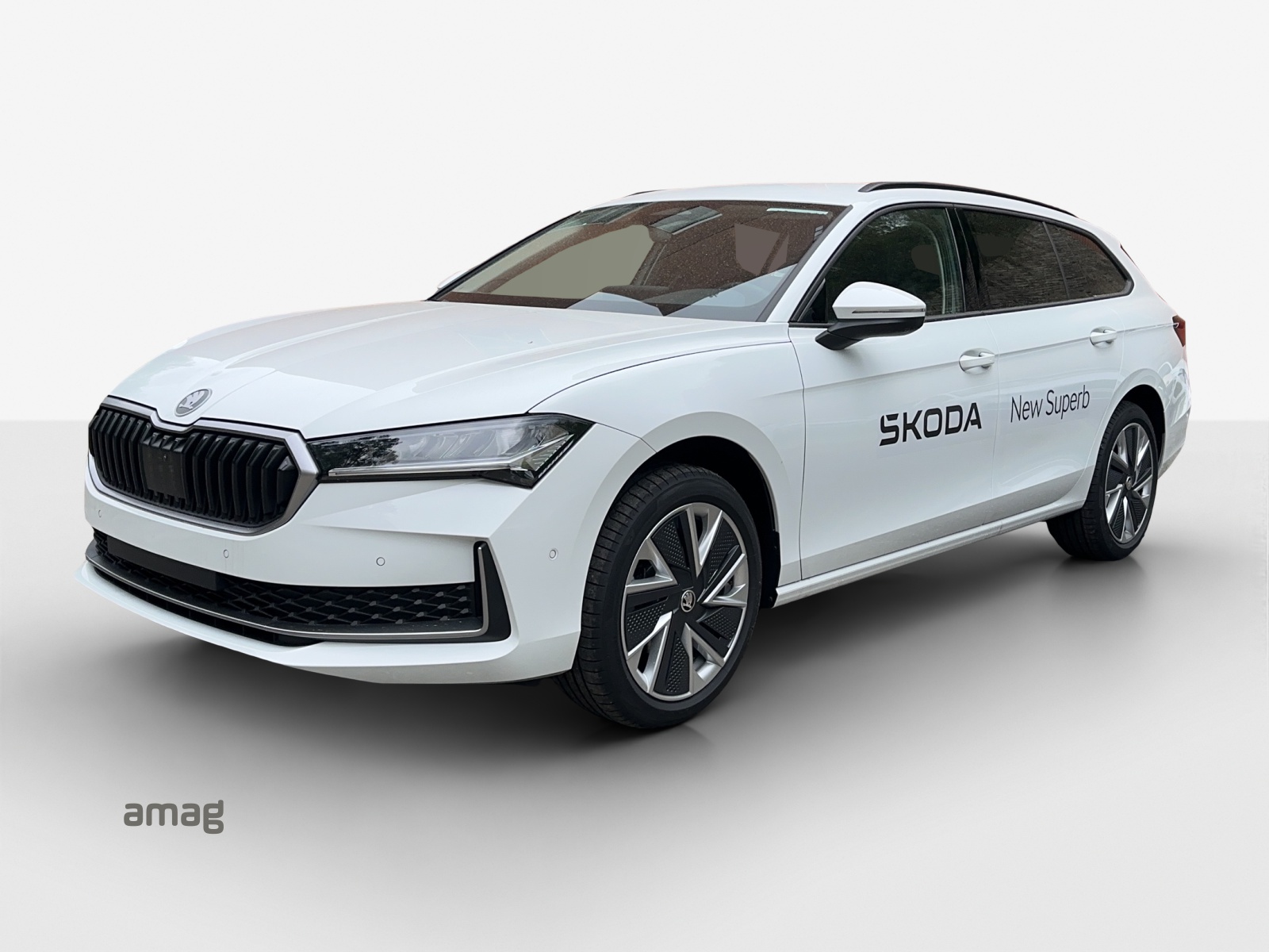 SKODA Superb Combi 2.0 TDi Selection DSG-image-0