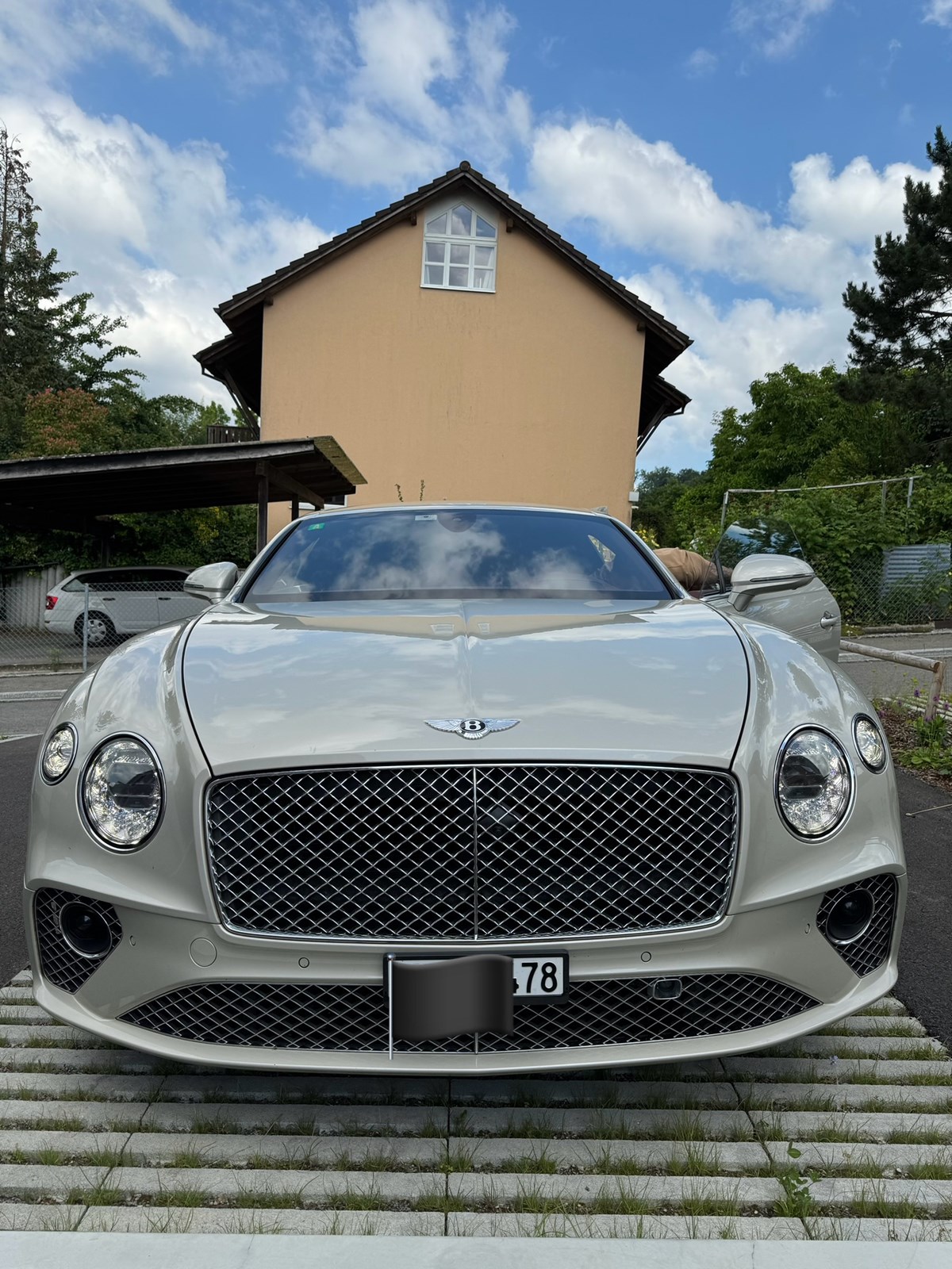 BENTLEY Continental GT 6.0 W12-image-1