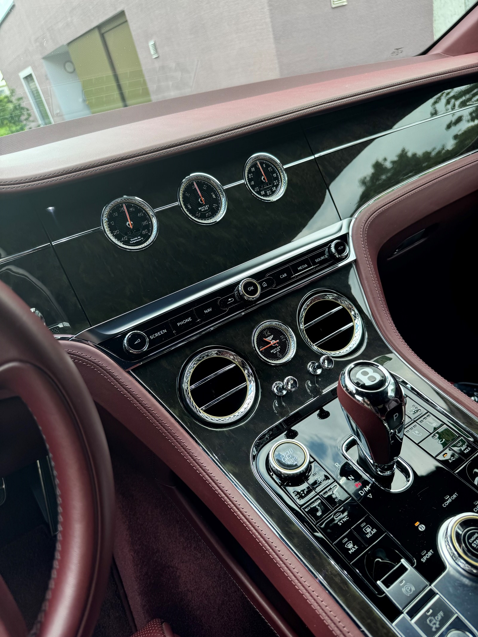 BENTLEY Continental GT 6.0 W12-image-3