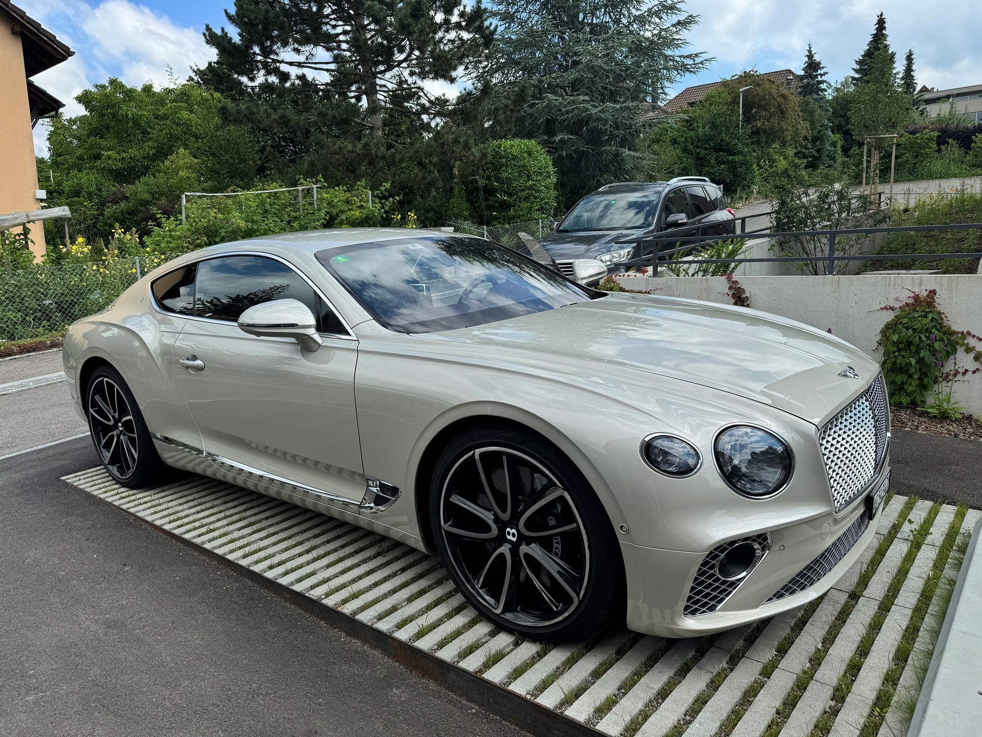 BENTLEY Continental GT 6.0 W12-image-7