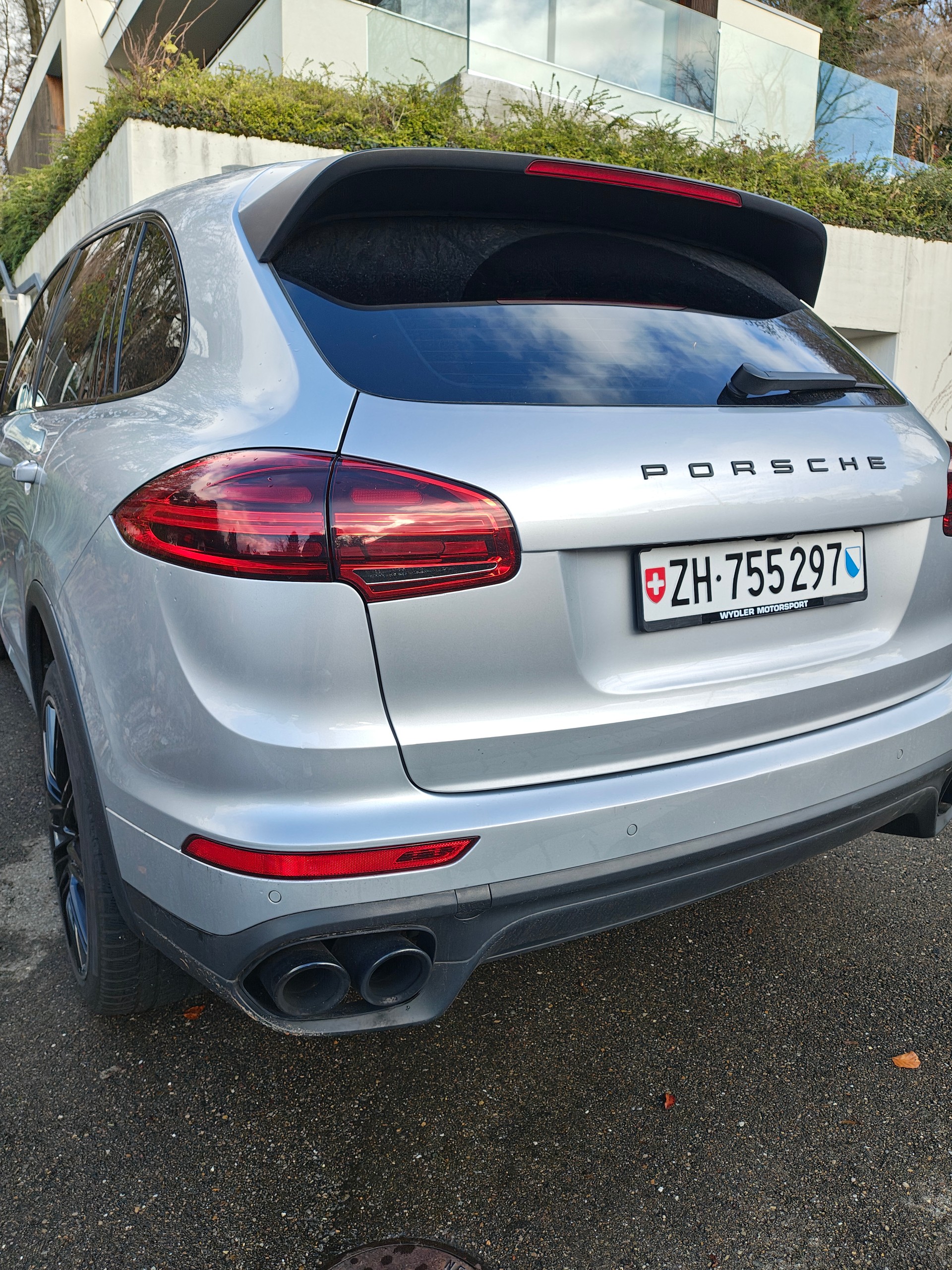 PORSCHE Turbo-image-0