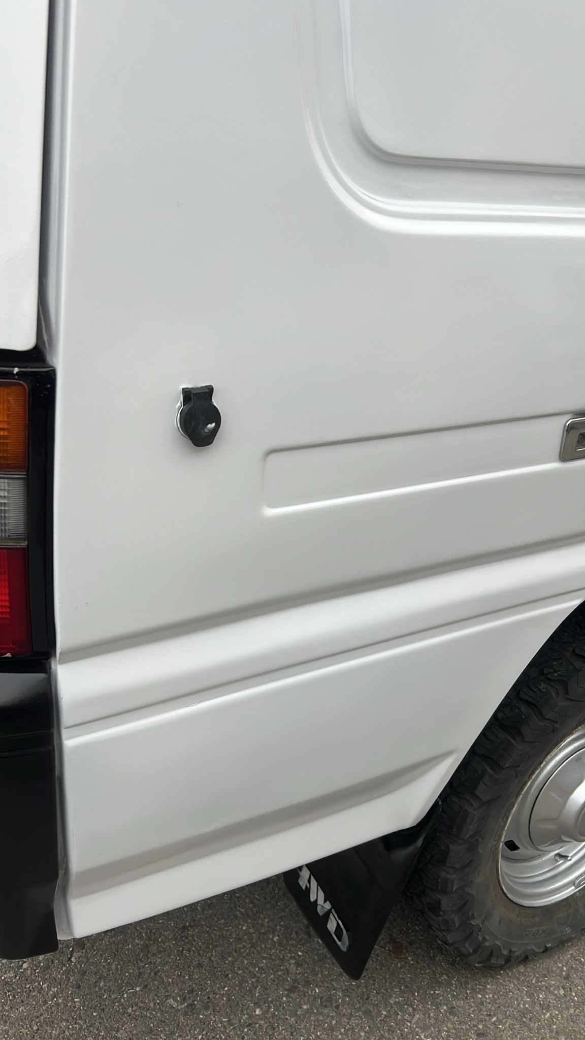 MITSUBISHI L300 L 4x4 2.5TD-image-2