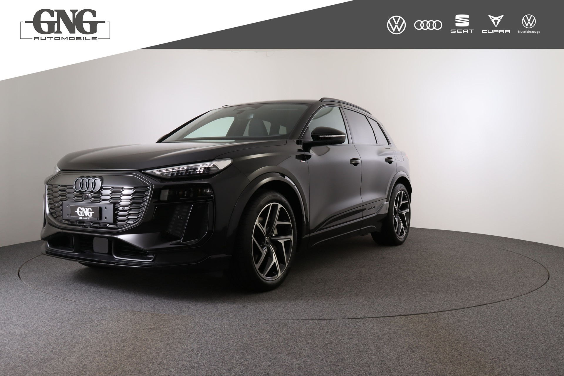 AUDI Q6 e-tron quattro-image-0